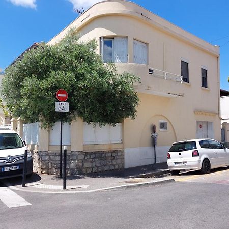 A 10Mn Des Arenes F2 Au Calme Avec Garage Gratuit Apartment Nimes Bagian luar foto